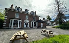 Mackay'S Spa Lodge Hotel